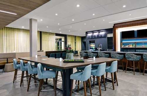 Yardville-Groveville Hotel | Courtyard by Marriott Hamilton