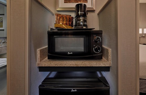 Warwick Hotel | Courtyard by Marriott Providence Warwick