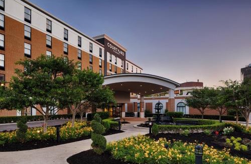 Springfield Hotel | Courtyard by Marriott Springfield Downtown
