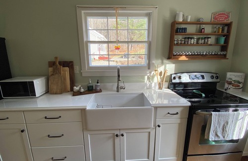 Greenwich House | Cozy 2-bedroom guesthouse in a charming farm setting