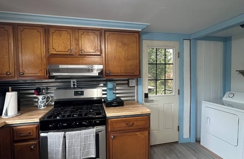 Deep Hole House | Cozy 2-bedroom house in Chincoteague