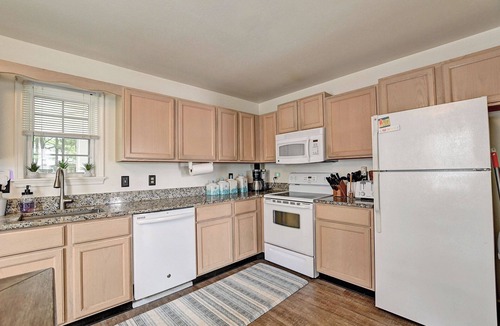 Clearwater Cottage | Cozy 3 Bedroom Cottage located in the Clearwater Community! Dog Friendly, Community Pool, Short Drive to the Beach!