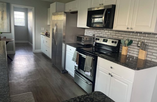 Port Saint Lucie House | Cozy 3-bedroom home just minutes away from Mets stadium.