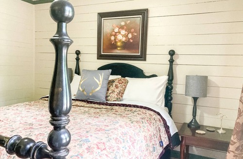 Hiawassee Cabin | Cozy Cabin on head waters of Hiwassee River