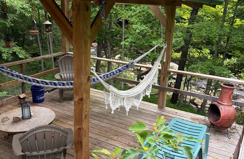 Elk Garden Cabin | Cozy cabin with river view