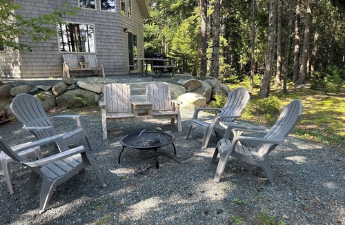 Southwest Harbor House | Cozy cottage nestled in the woods with walking distance to town.