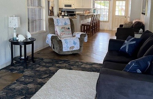 Oak Hill House | Cozy home half mile from Indian River. Great location for fishing and much more.