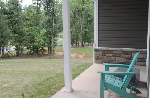 Mineral House | Cozy Lake Anna Gateway - Family & Pet Friendly 4 bed/3bath with Lake Access.