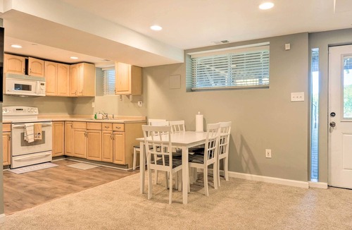 Point Pleasant House | Cozy Lakeside Maryland Home - 12 Mi to Dtwn!