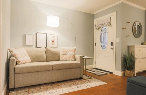 Pacific Heights Apartment | Cozy Pac Hts studio 2 min walk to Lafayette Park