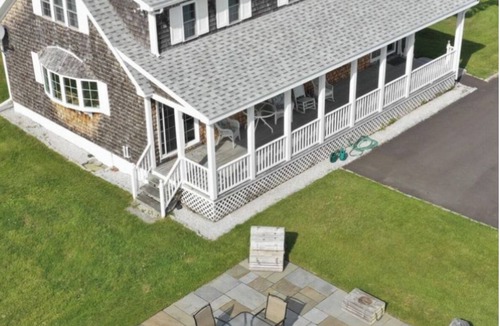 Stockton Springs House | Cozy Waterfront Bay Cottage