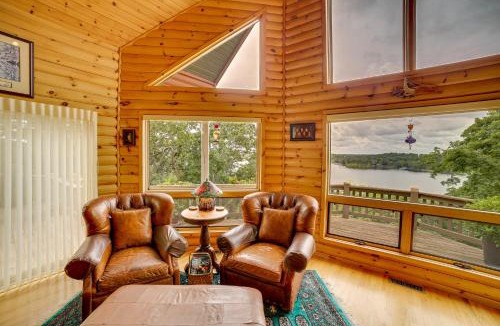 Shell Knob House | Decks & Views: Spacious Cabin Near Table Rock Lake