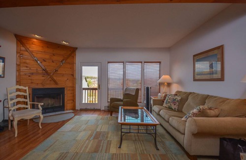 McHenry House | Deep Creek Village 20: Spacious Townhome Across from Wisp Resort