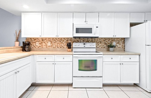 Indian Harbour Beach Condo | Direct Oceanfront Condo W/Extra Large Balcony. Steps to the Beach 🌊
