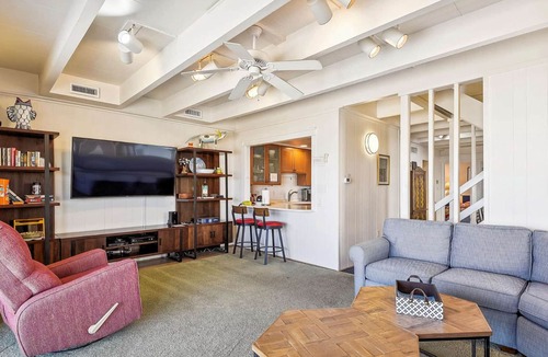 Bethany Beach House | Direct Oceanfront Townhouse on Private Beach-Year Round, 5 Bedrooms, Sleeps 12.
