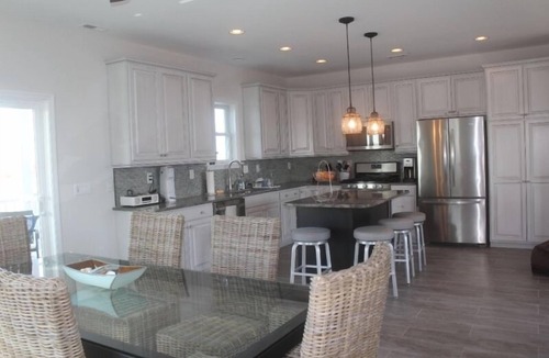 Broadkill Beach House | Dog friendly home in Broadkill Beach. 2809 S Bayshore
