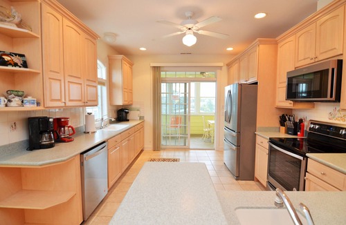 Rehoboth by the Sea House | DOG FRIENDLY, OCEAN BLOCK BEAUTY- SLEEPS 16 - 17B CLAYTON ST, DEWEY BEACH