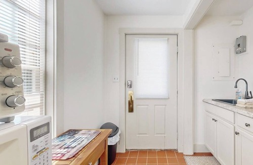 Wiscasset House | Downtown, ground floor studio near the ocean w/patio, outdoor dining area & more