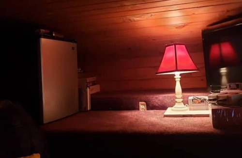White Hall Apartment | Dragon In My Cabin By The Pool Jacuzzi and Sauna