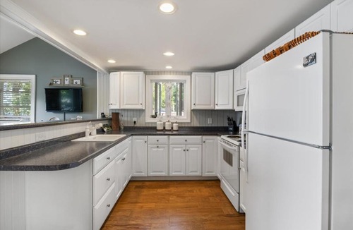 Acton House | Eagle's Landing Private Dock Dog Friendly
