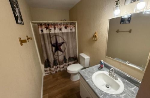 Eagle Pass Apartment | Eagle Stay 3