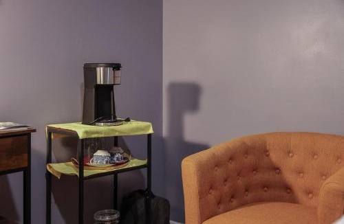 Seabrook Apartment | Elegant Studio Suite - Near DC & Top Attractions