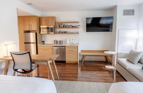 Savannah Hotel | Element by Marriott Savannah Midtown
