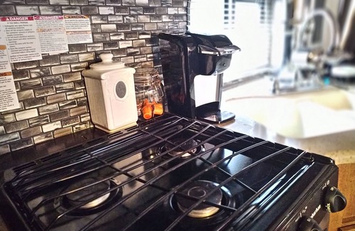 Jensen Beach Cottage | Escape to Coastal Bliss: Charming Downtown Jensen Beach Vacation Camper