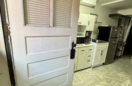 Rognel Heights Apartment | Executive Apartment at Uplands