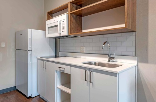 West Melbourne Hotel | Extended Stay America Premier Suites Melbourne Palm Bay