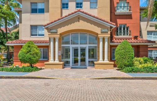 Pompano Beach Hotel | Extended Stay America Premier Suites - Fort Lauderdale - Cypress Creek - Park North