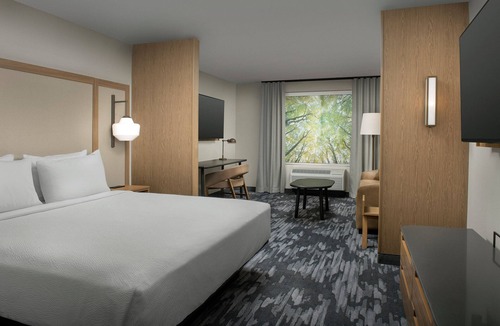 Boise Hotel | Fairfield Inn & Suites by Marriott Boise West