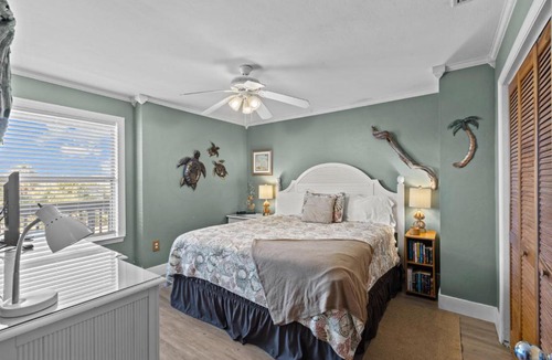 Cedar Key Apartment | Fenimore Mill 10E - Pool, Hot Tub, Boat Parking!