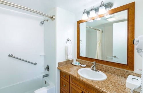 East Fort Lauderdale Resort | Fort Lauderdale Beach Resort 1 Bedroom Studio; Rates are Negotiable!