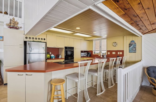 South Bethany House | Free Golf at Bear Trap Dunes and MORE! OCEANFRONT! Wonderful "family friendly" spacious and beautiful 4 bedroom vacation home
