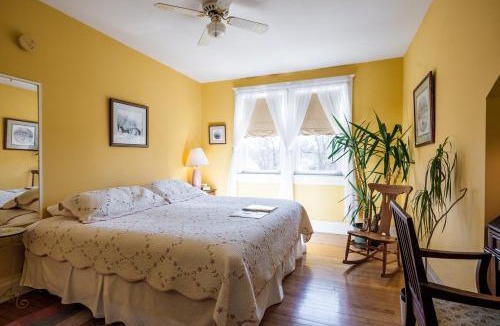 Harrisonburg Bed & Breakfast | Friendly City Inn B&B