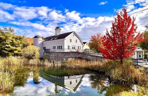Summer Village Cottage | Fully furnished cottage, minutes from the beach.