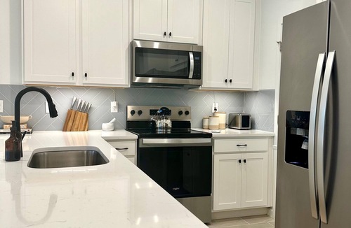 Orlando House | Furnished Lake Nona home, WiFi, parking, utilities, great location