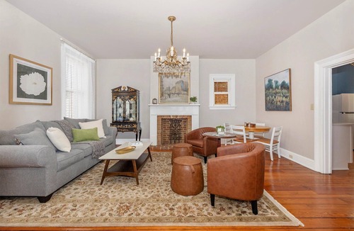 Downtown Apartment | Gilded Age Getaway: Sleeps 6, free garage parking