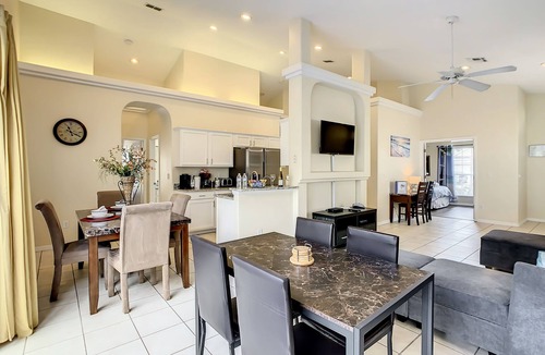 Four Corners House | Glenbrook Vacation Pool/Spa Home Near Disney