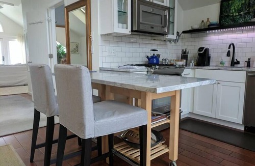 Swampscott Apartment | Gorgeous Oceanfront Penthouse