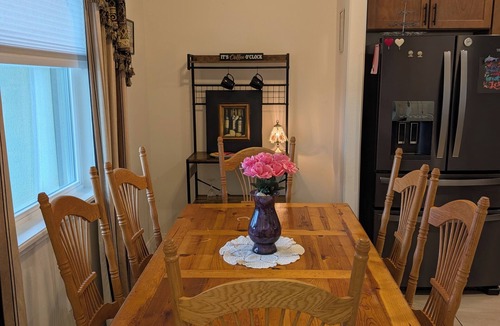 Port Malabar House | Gorgeous upgraded 4-bedroom house with open space and fenced yard in Palm Bay