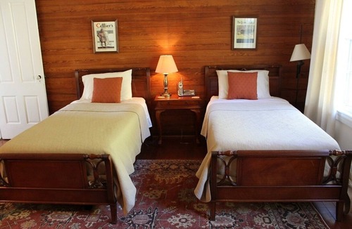 Cobham House | Gracious 19th Century Country Estate Home Surrounded By Nature And History