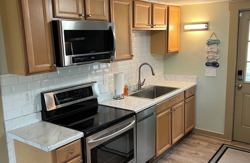 Point Judith House | Great Point Judith location! NewlyRenovated! Air Conditioned! Read our reviews!
