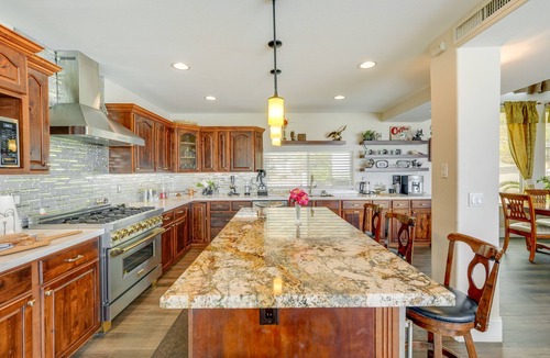 Paradise Valley Village House | Group-Friendly Desert Escape! Putting Green, Pool
