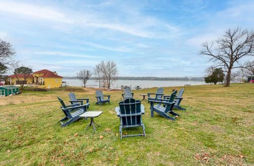 Grove House | Group Friendly! Waterfront Grand Lake Home w/Dock