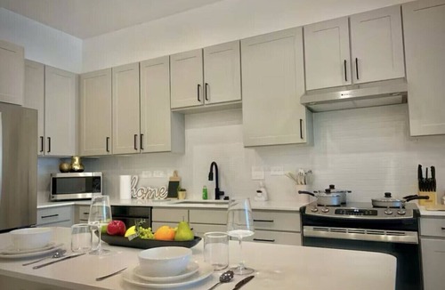 Sherman Apartment | GymPool Workerfriendly A+Location WashandDry