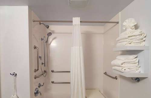 Sybertsville Hotel | Hampton Inn Hazleton