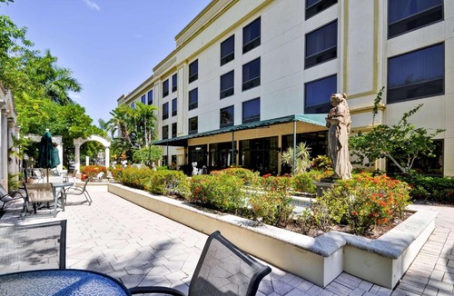 Palm Beach Gardens Hotel | Hampton Inn Palm Beach Gardens