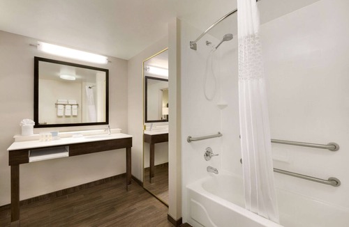 Hershey Hotel | Hampton Inn & Suites Hershey
